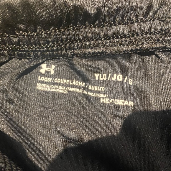 Under Armour Shorts - Picture 3 of 3